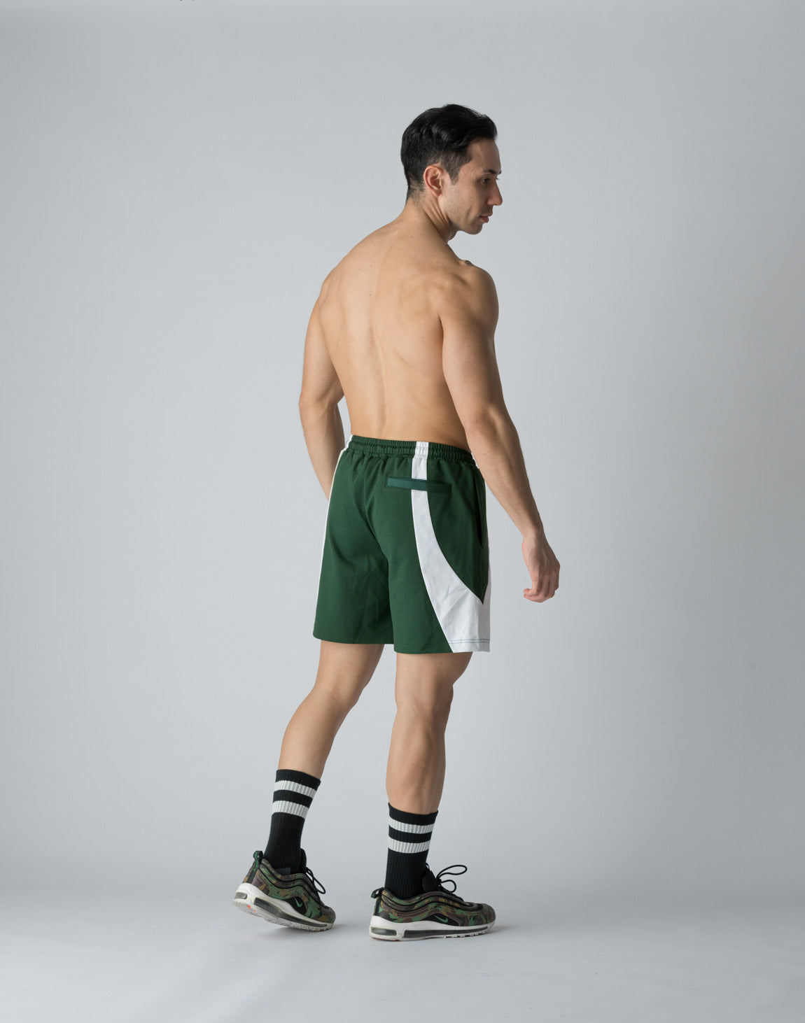 CRONOS BOTHSIDE SWITCHING SHORTS【GREEN】
