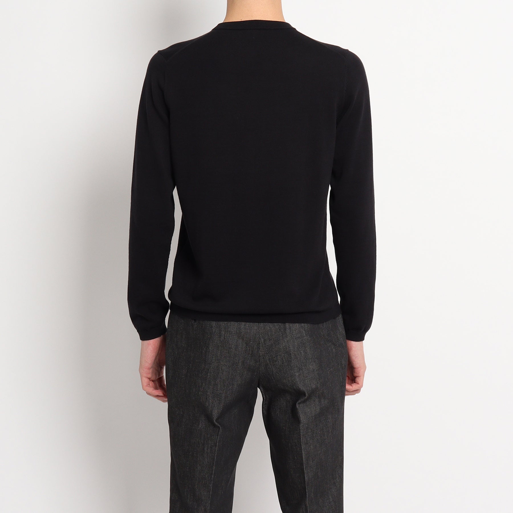 スビンプラチナム クルーネックニット ブラック | ＋CLOTHET ONLINE