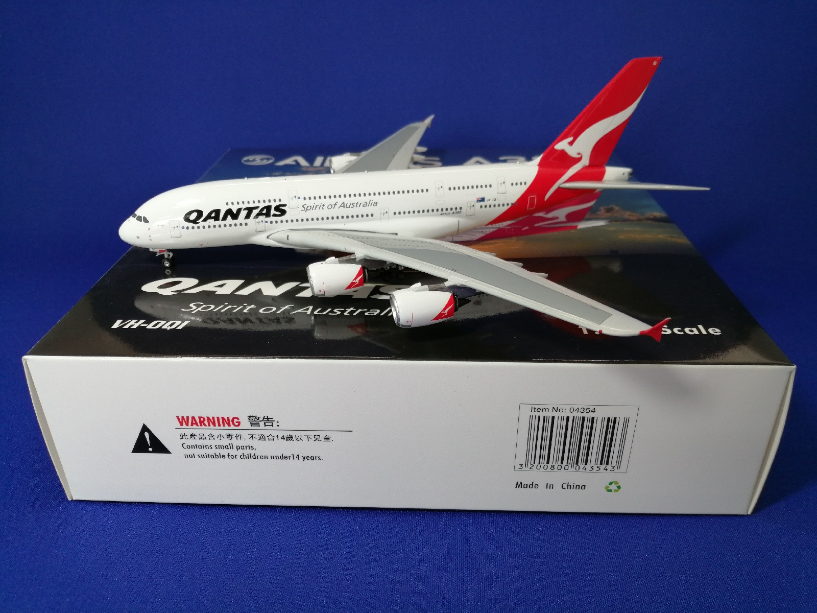 04354 Phoenix Qantas / カンタス航空 A380 VH-OQI 1:400 完売しました