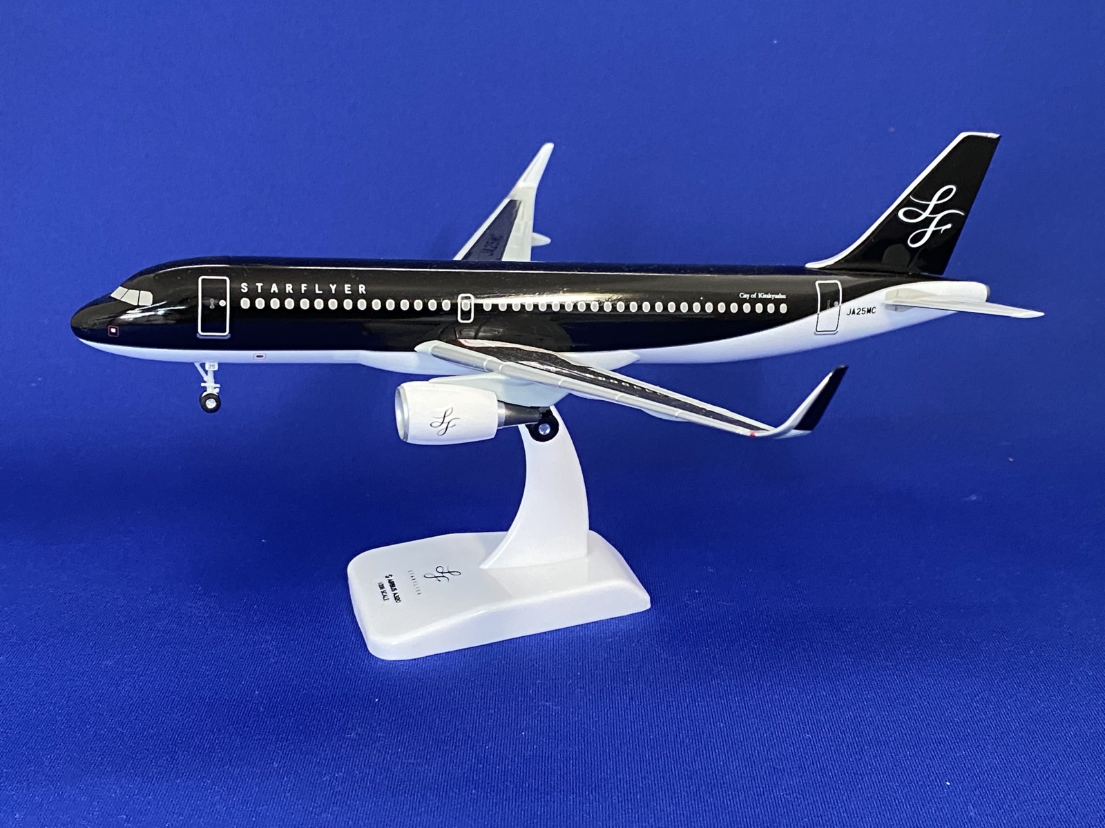STARFLYER 航空機 飛行機 模型 エアバス A320 1/200 日本製 EverRise