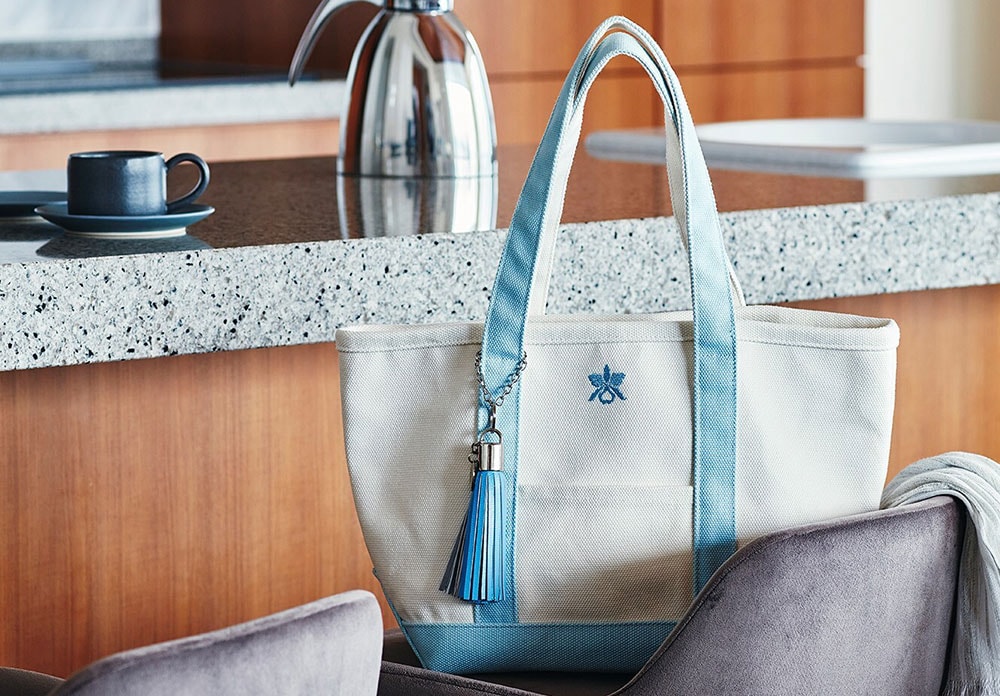 ハレクラニ沖縄オリジナルアイテムが オンラインショップで手に入る