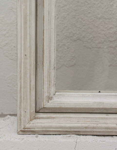 アンティーク窓(ガラス入り開閉タイプ) | Crafty（クラフティ）| 撮影