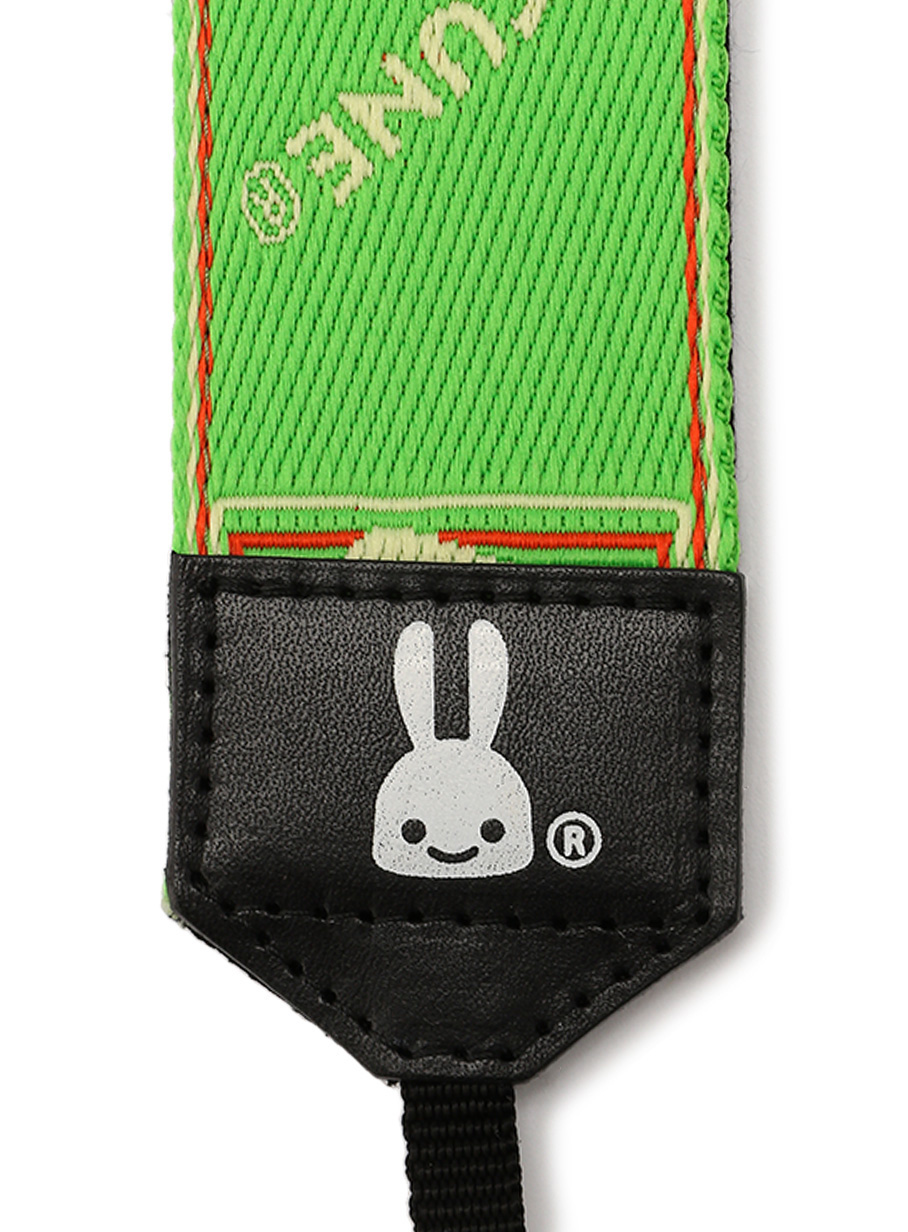 FGRカメラストラップ｜ウサギがいる｜CUNE ONLINE STORE