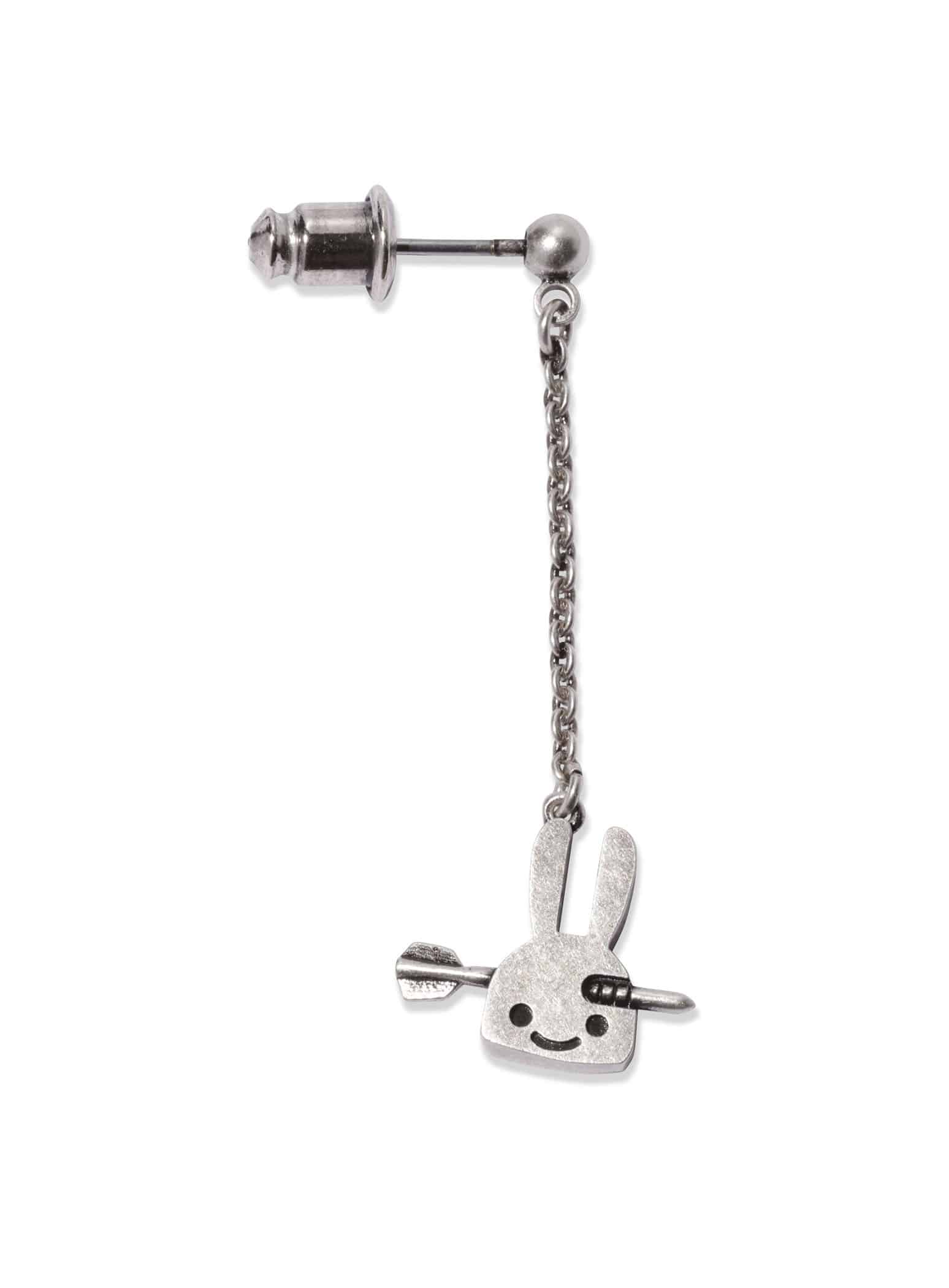 ダーツの矢とウサギピアス 2P｜ウサギがいる｜CUNE ONLINE STORE