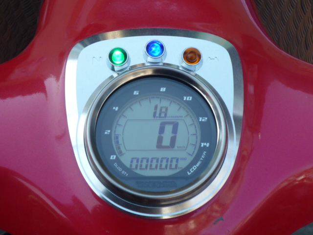 カブ用LCDスピード＆タコメーター[トリップも装備！] - Cuby(カビィ