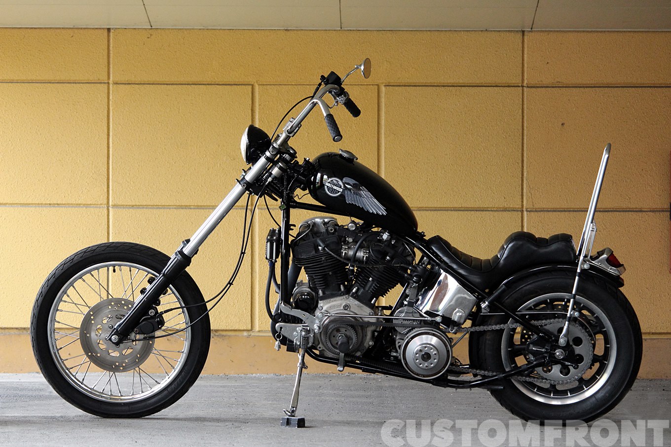 ハーレー ナックルヘッドS&Sのロングフォークチョッパー・モトリ