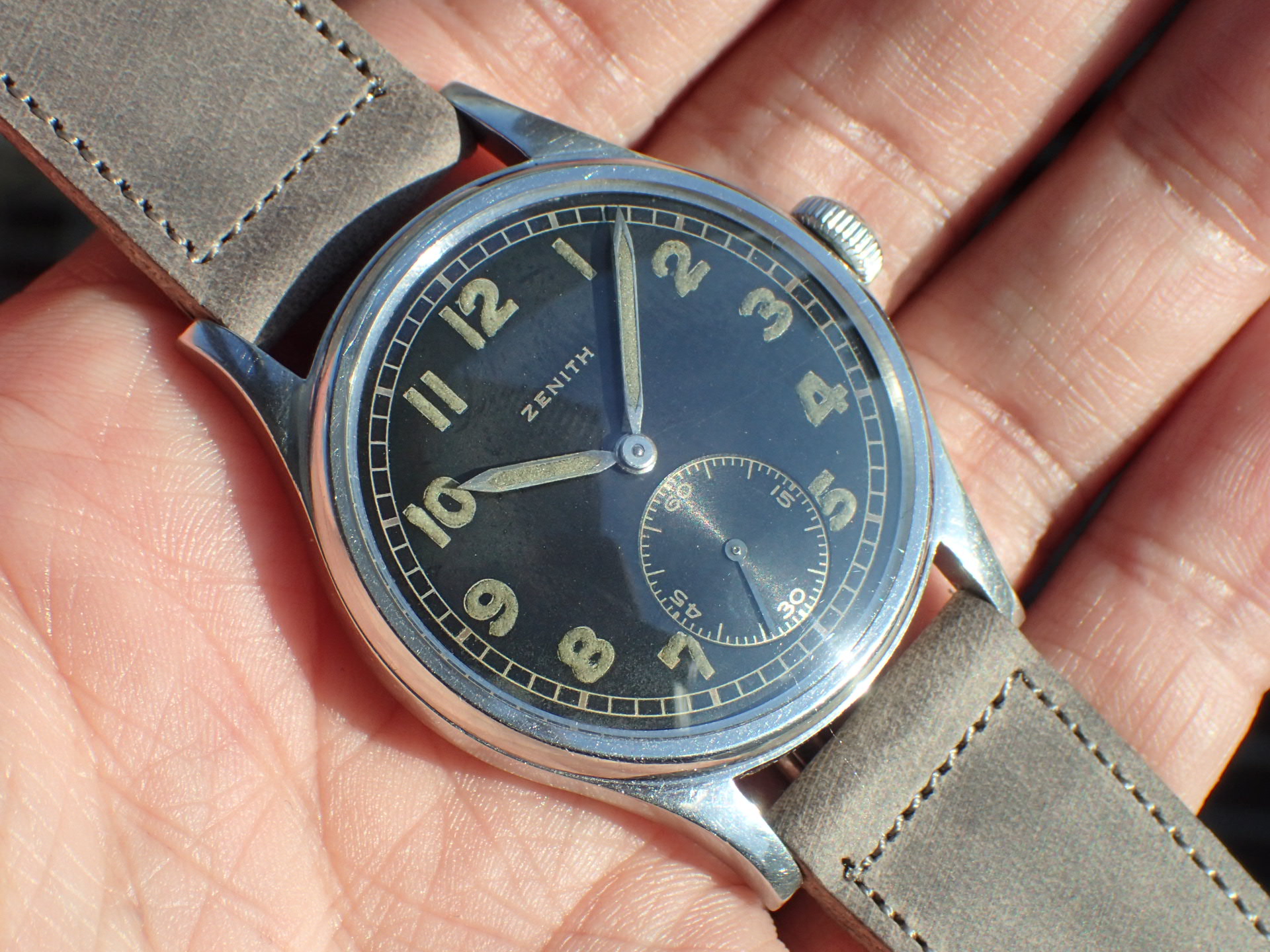 ゼニス ドイツ陸軍 DH SSケース 第二次世界大戦 1940年代 | VINTAGE