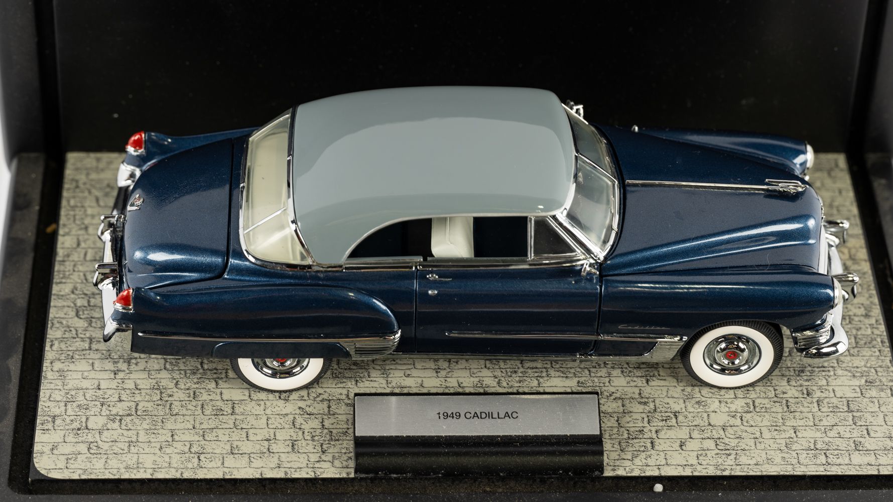 The Franklin Mint 1949 Cadillac Coupe DeVille Auction | Mecum On Time