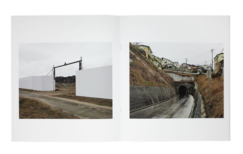 UNTITLED RECORDS Vol. 20 - 北島敬三 | shashasha 写々者 - 写真集と