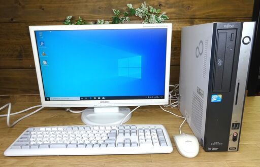 Windows10 デスクトップPCモニター付き