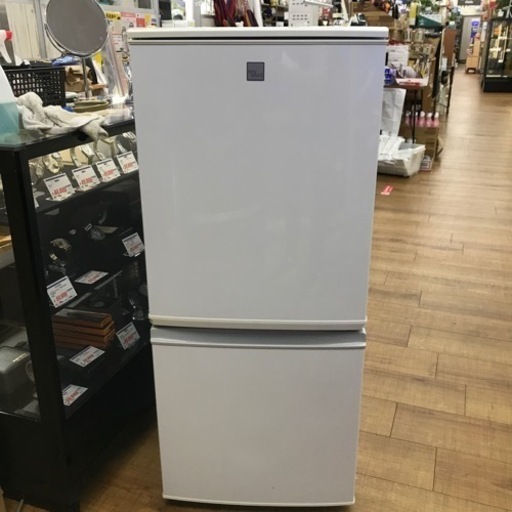 137L冷凍冷蔵庫(SHARP 冷蔵庫 SJ-14E7 シルバー 2011年製) Amazon.co