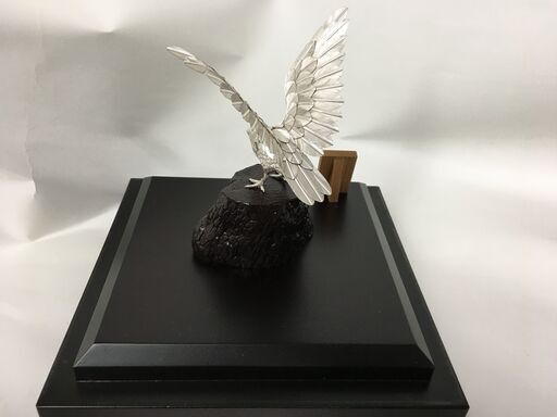 ケース入り純銀製 白鷹置物 光則作