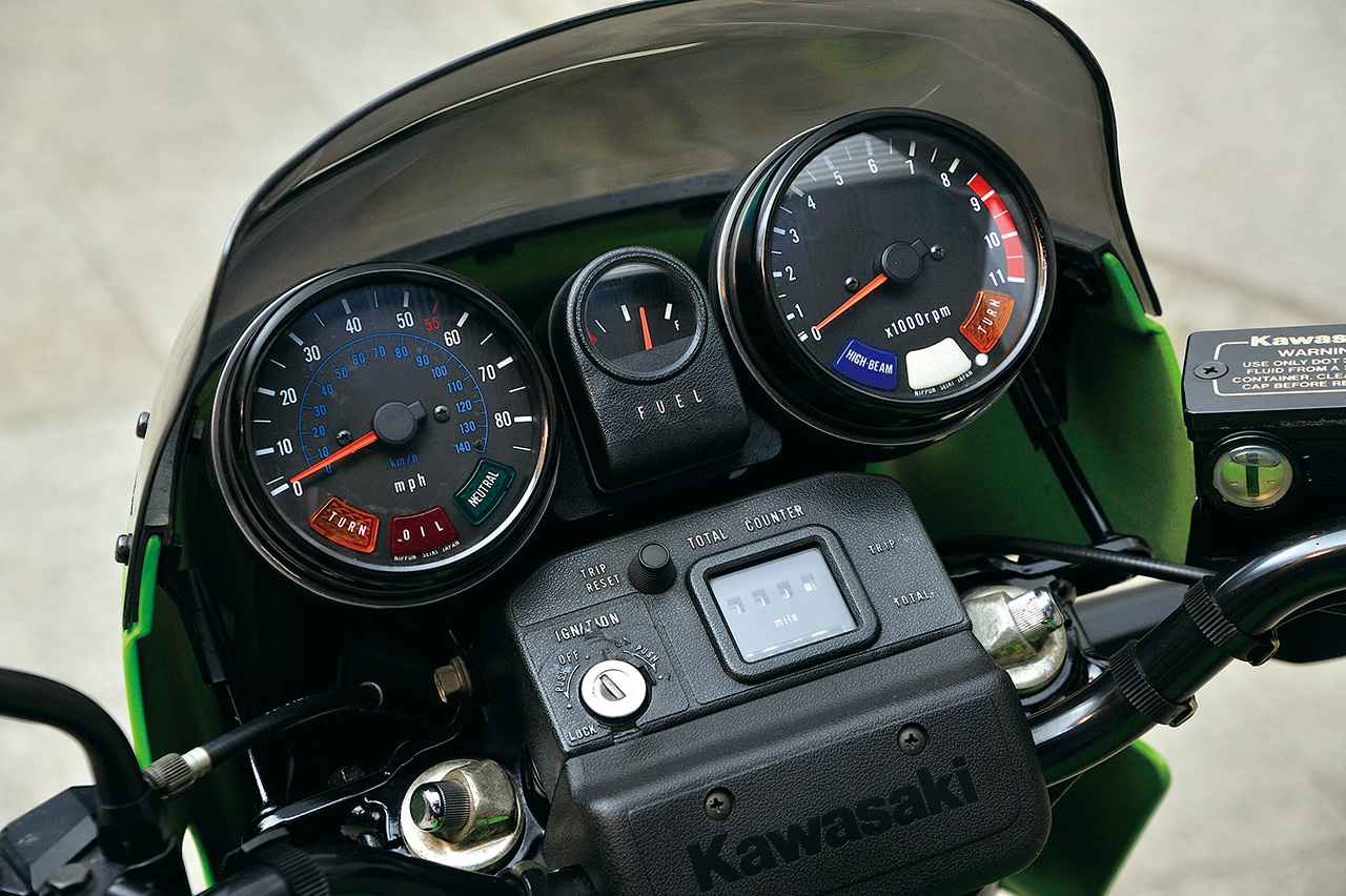 Kawasaki Z1000J メーター