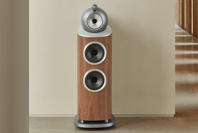 Bowers & Wilkins 「800 Series Diamond」スピーカーのウォールナット