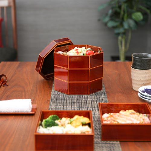 寅彫漆 木製堅地 重箱 立山作 三段重 茶道具 寅彫漆 木製堅地 重箱