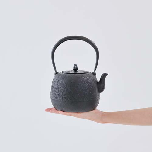 南部鉄器 薫山工房 Nambutetsubin 南部鉄瓶 棗型 伝統工芸品 金属製