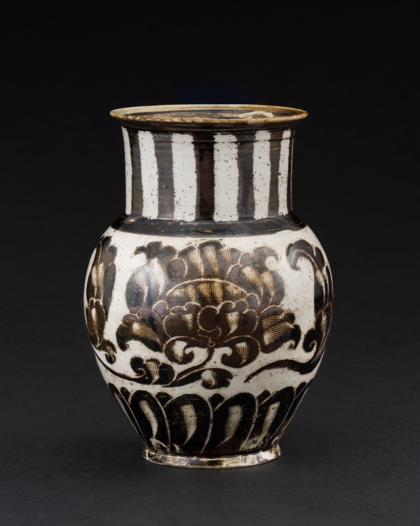 宋 定窯黒釉陶磁