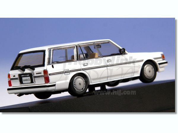 DISM 1/43 トヨタ マークⅡ ワゴン LG GX70G 中期型 Amazon | DISM