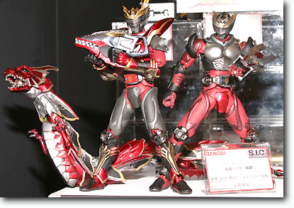 SIC COLOSSEUM 仮面ライダー龍騎 浅井真紀 Amazon.co.jp 限定 S I C