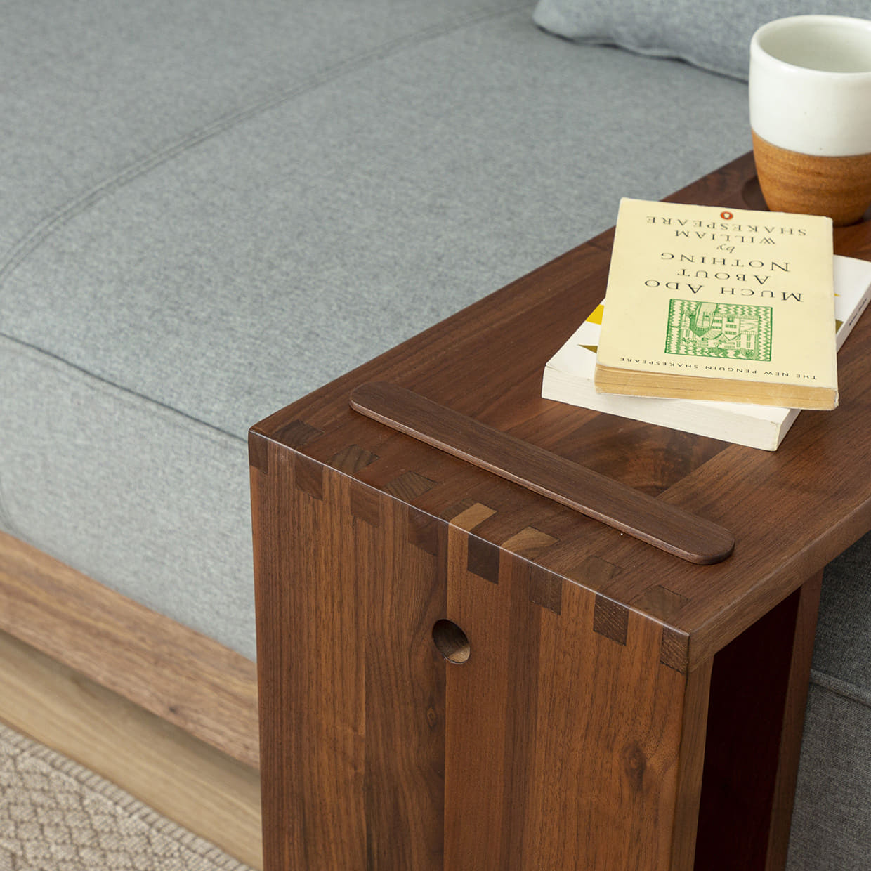 サイドテーブル トラビス WN(ｻｲﾄﾞﾃｰﾌﾞﾙ WN): テーブル・椅子 | 家具