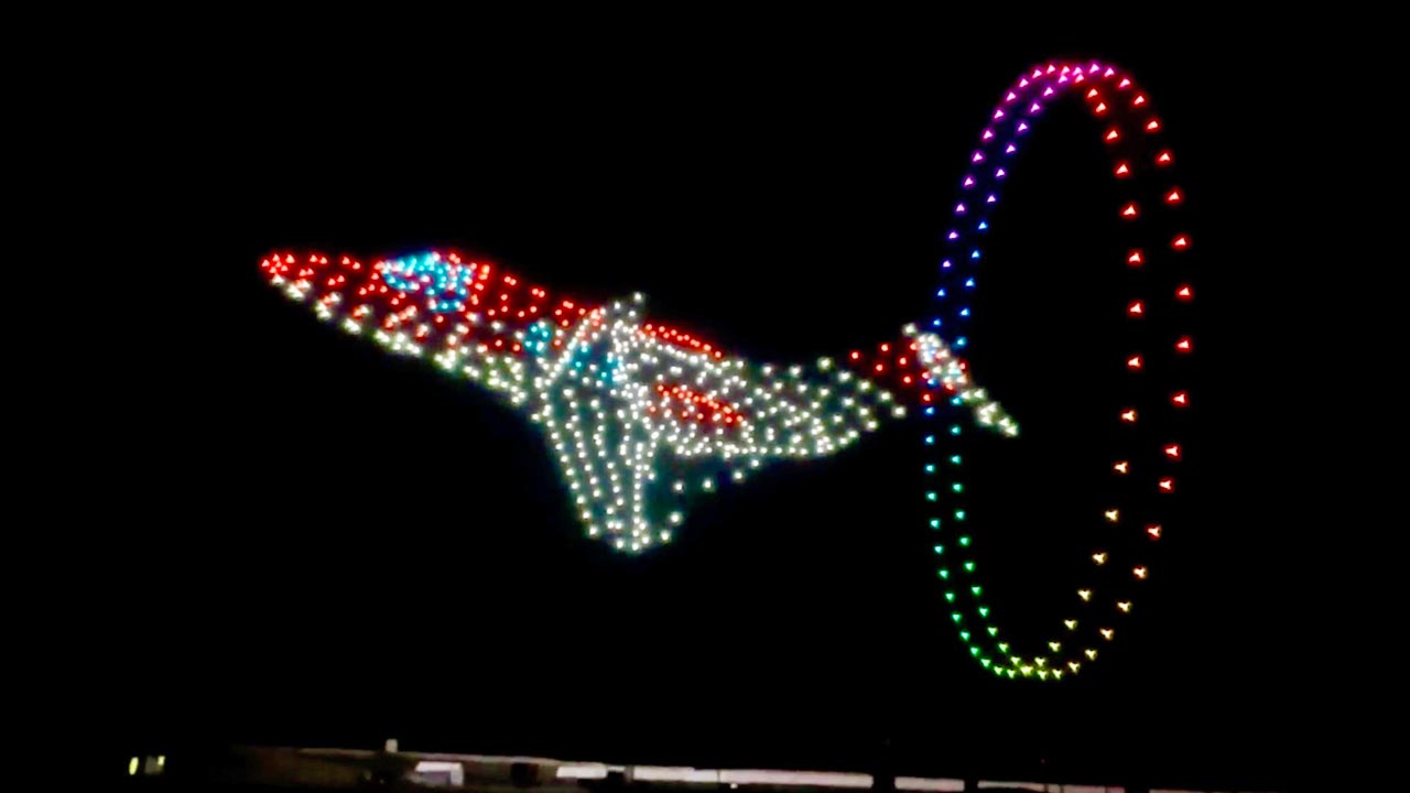 レッドクリフ、「Honda熊本秋まつり2024」で600機のドローンショーを