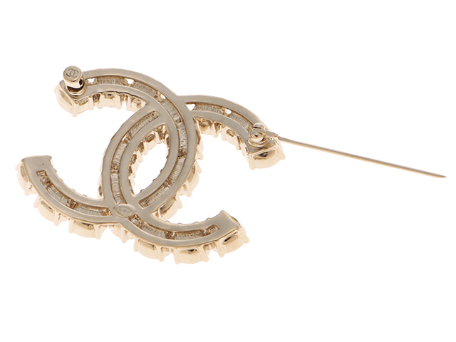 CHANEL シャネル ココマークパールブローチ ホワイト ブラック GP B20B