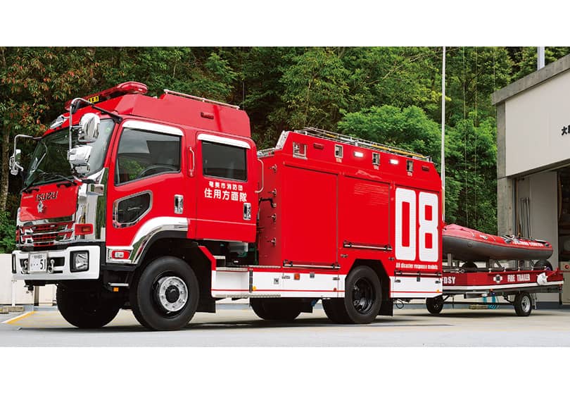 水槽付消防ポンプ自動車I-B型大島地区消防組合名瀬消防署 | 消防