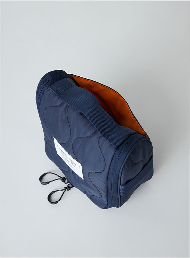 東原亜希 FORME 2023 フォルム QUILTING TRAVEL COSME POUCH