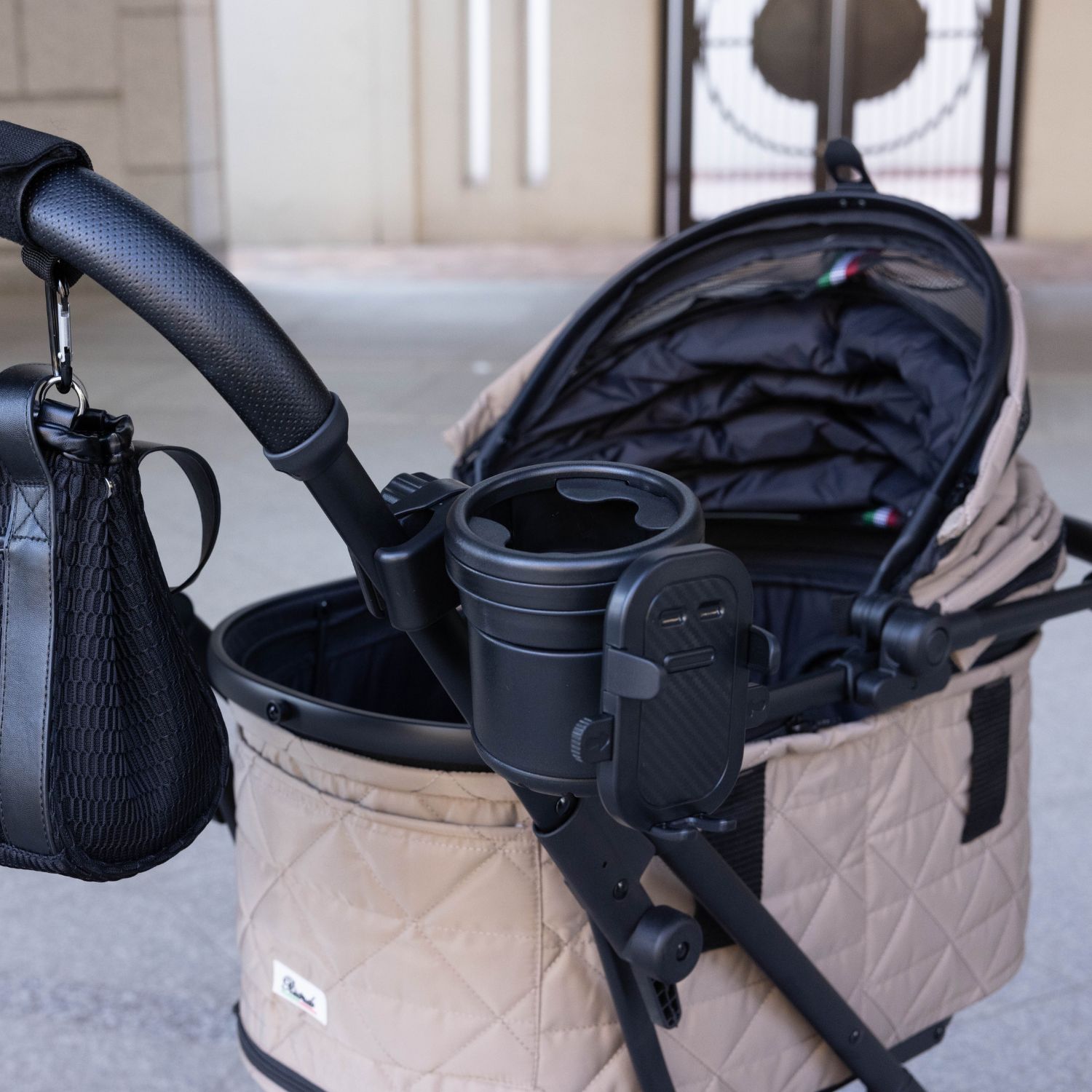 美品AIRBUDDY ペットカート ラージ ツイルモカ バッグドリンクホルダー