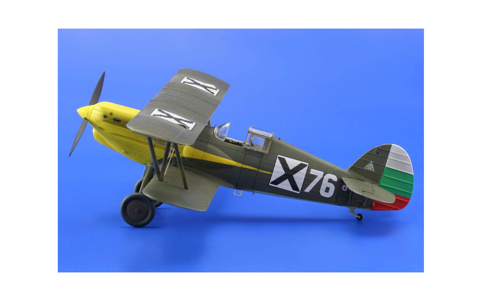 1/72 エデュアルド ロイヤルクラス アビア B.534 4機セット Avia B.534