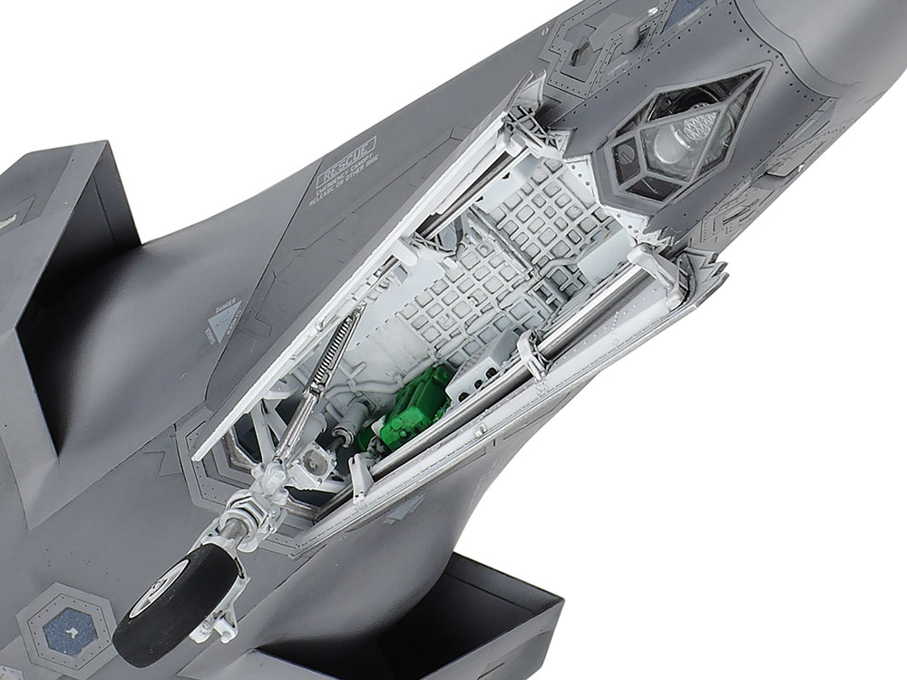 ビッグ•クロー 1/48 F-35A.B.C 3機セット&マスキング ビッグ•クロー様