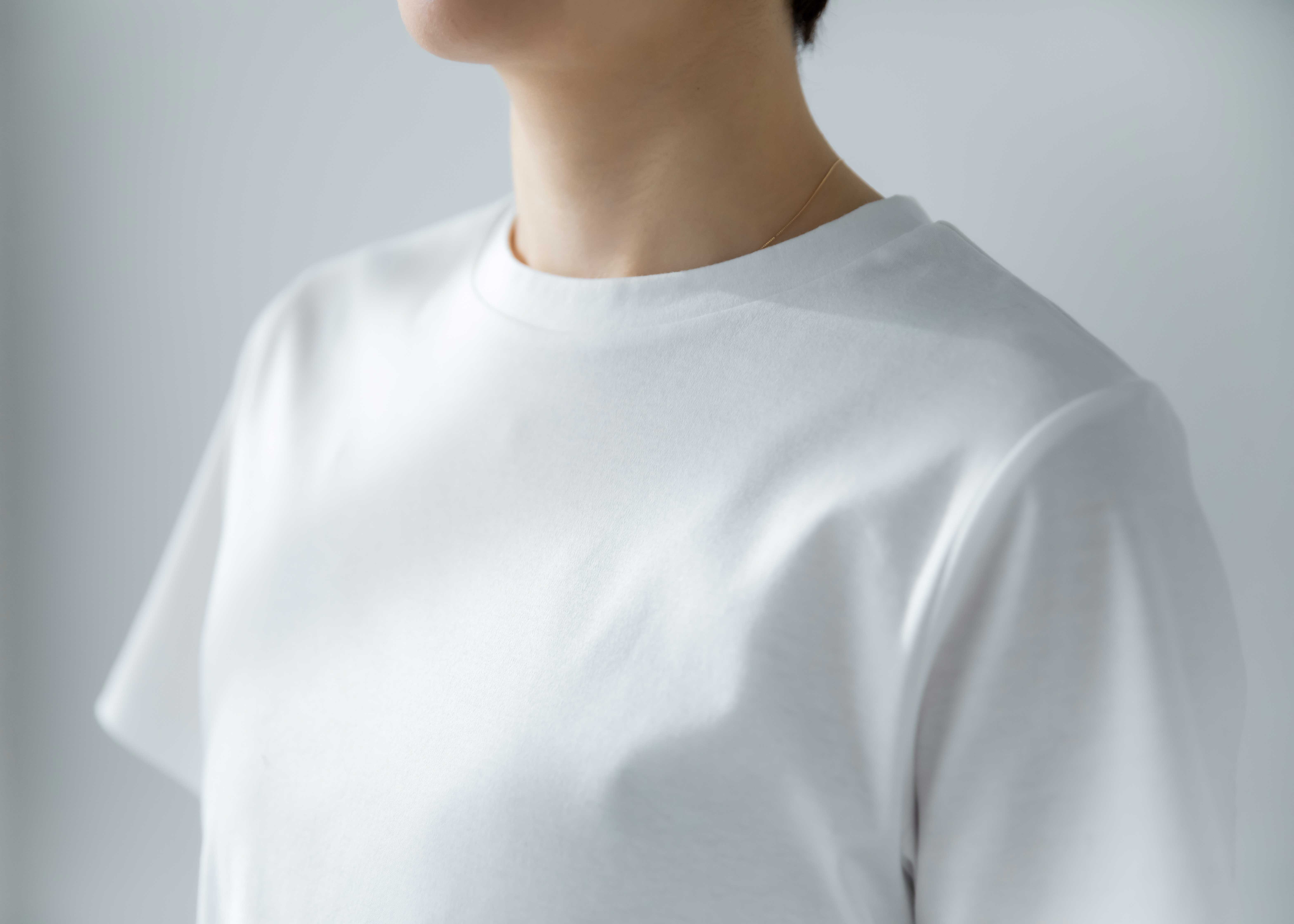 在庫かぎり】きれいめTシャツの決定版!シルクプロテインTシャツ