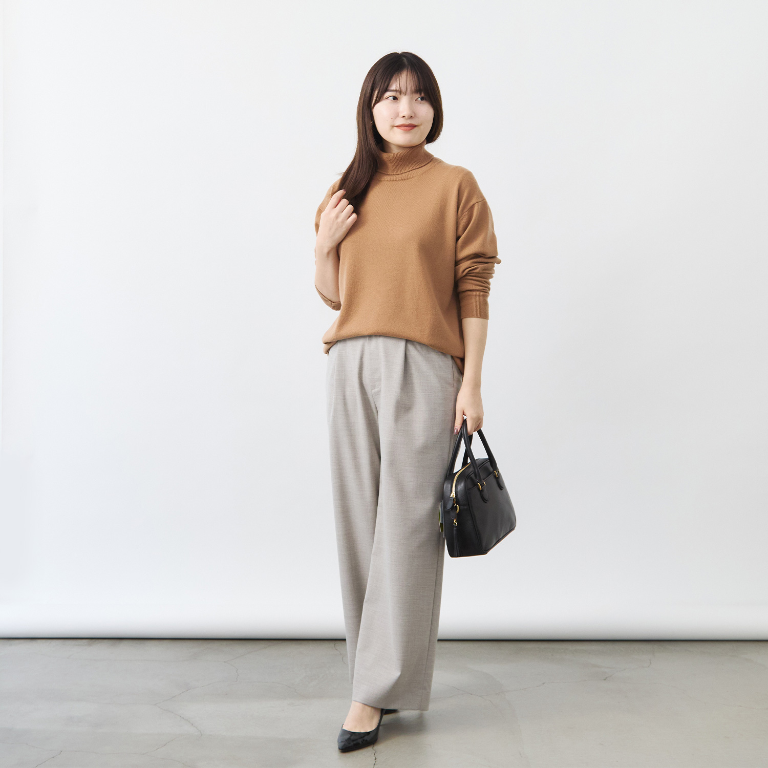 新カラー登場】完売必至。極上のタートルニットに、新色が仲間入り