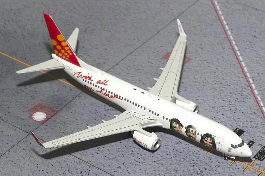 価格変更‼️1/200 SpiceJet Boeing 737-900 価格変更‼️1/200 SpiceJet