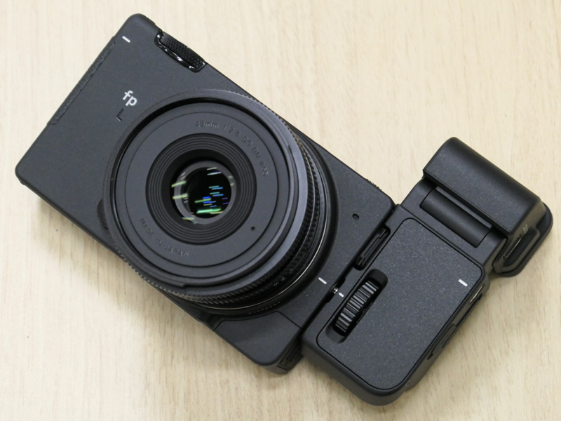 SIGMA fp L EVF-11 KIT +レンズ2本、予備バッテリー2本 SIGMA fp L EVF