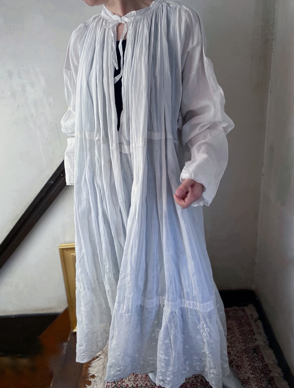 1900sAntiquechurchdressB