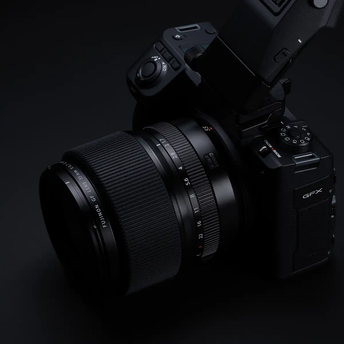 Fujifilm HOP - FUJIFILM GF 55mm F1.7 R WR