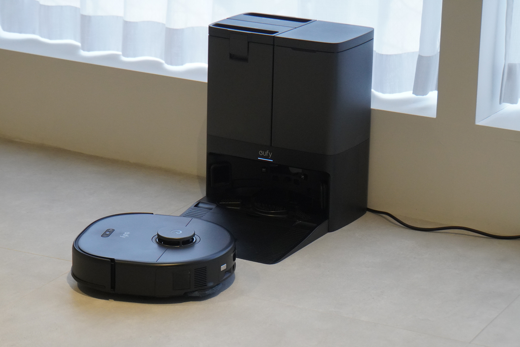 イマドキの機能が全部入りで9万円台！Eufyのロボット掃除機「X10 Pro