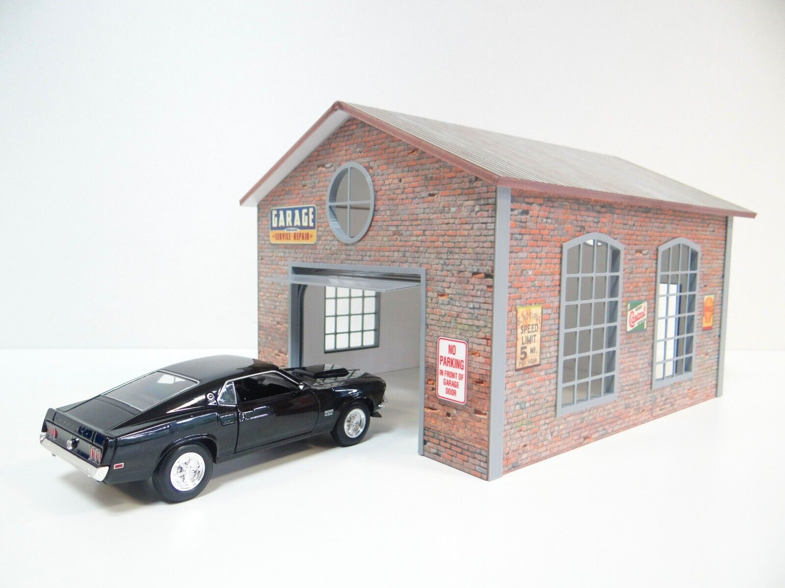 ☆ Diorama Garage Plate 【数限】 Scale 1:60 / 1:64 Diorama model