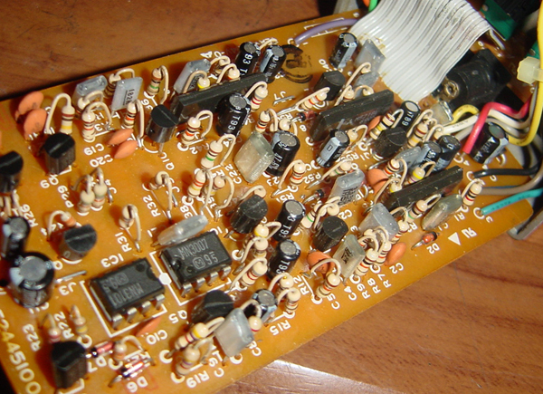 BOSS CH-1 の改造（第1回）: DICO MUSIC blog BOSS CH-1 mod アナログ