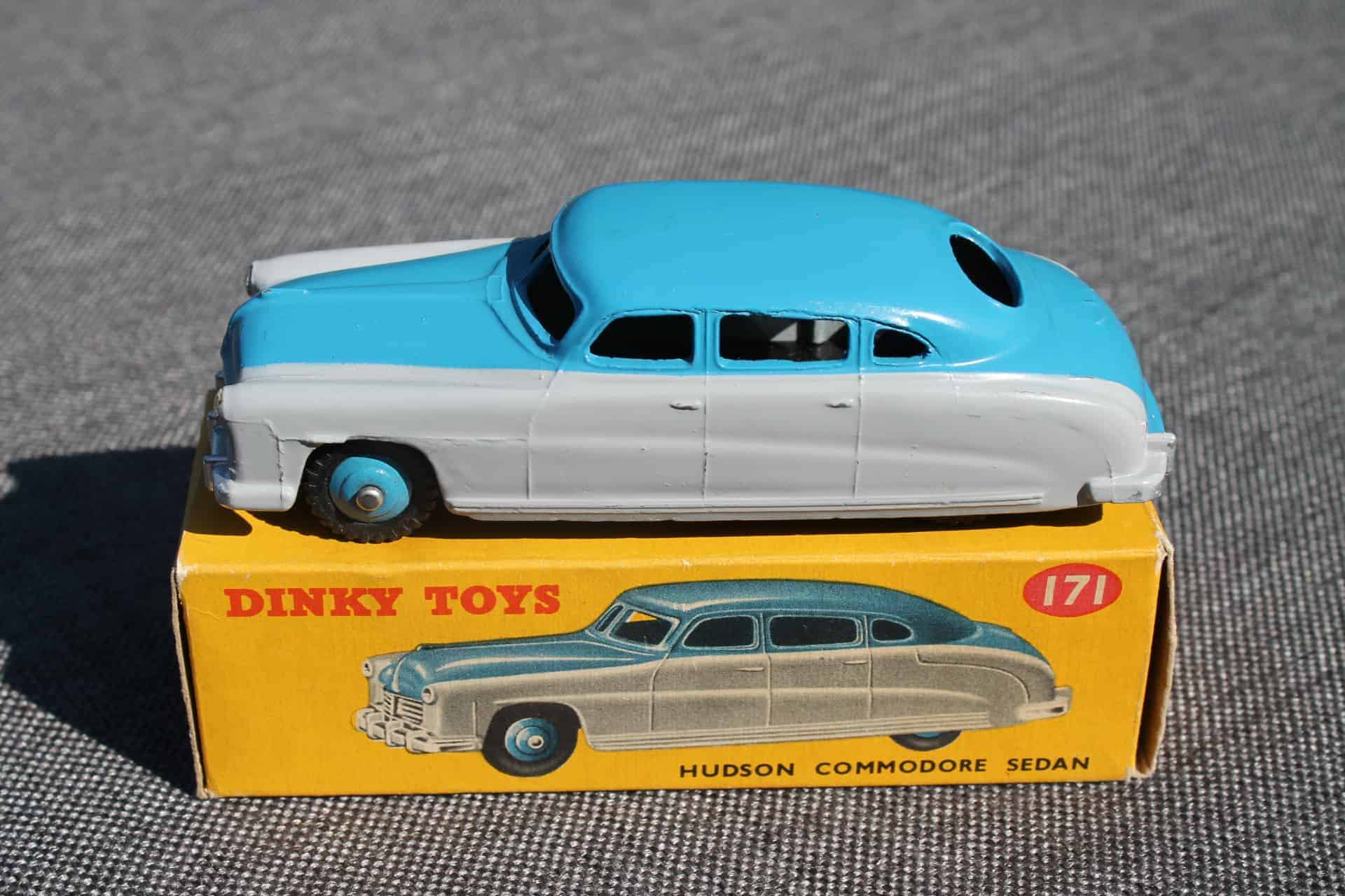 Dinky Toys 171 Hudson Commodore Highline Sedan Highline - Diecast