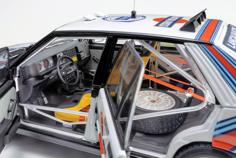 LANCIA DELTA HF エレファンティーノ ぬいぐるみ ランチア 全2色