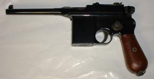 フジミ モーゼルM712