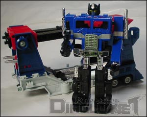 パワードコンボイ