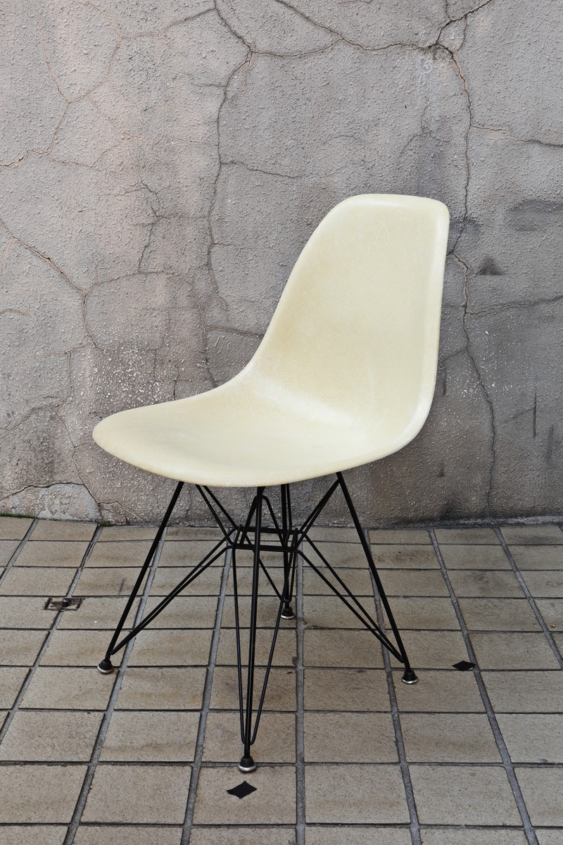 スペシャル！イームズヴィンテージエッフェル塔ベースチェア