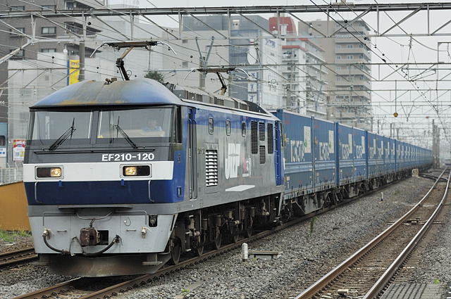 割引 E233系1000番台 京浜東北線 Fate/Zero仕様 割引 E233系1000番台