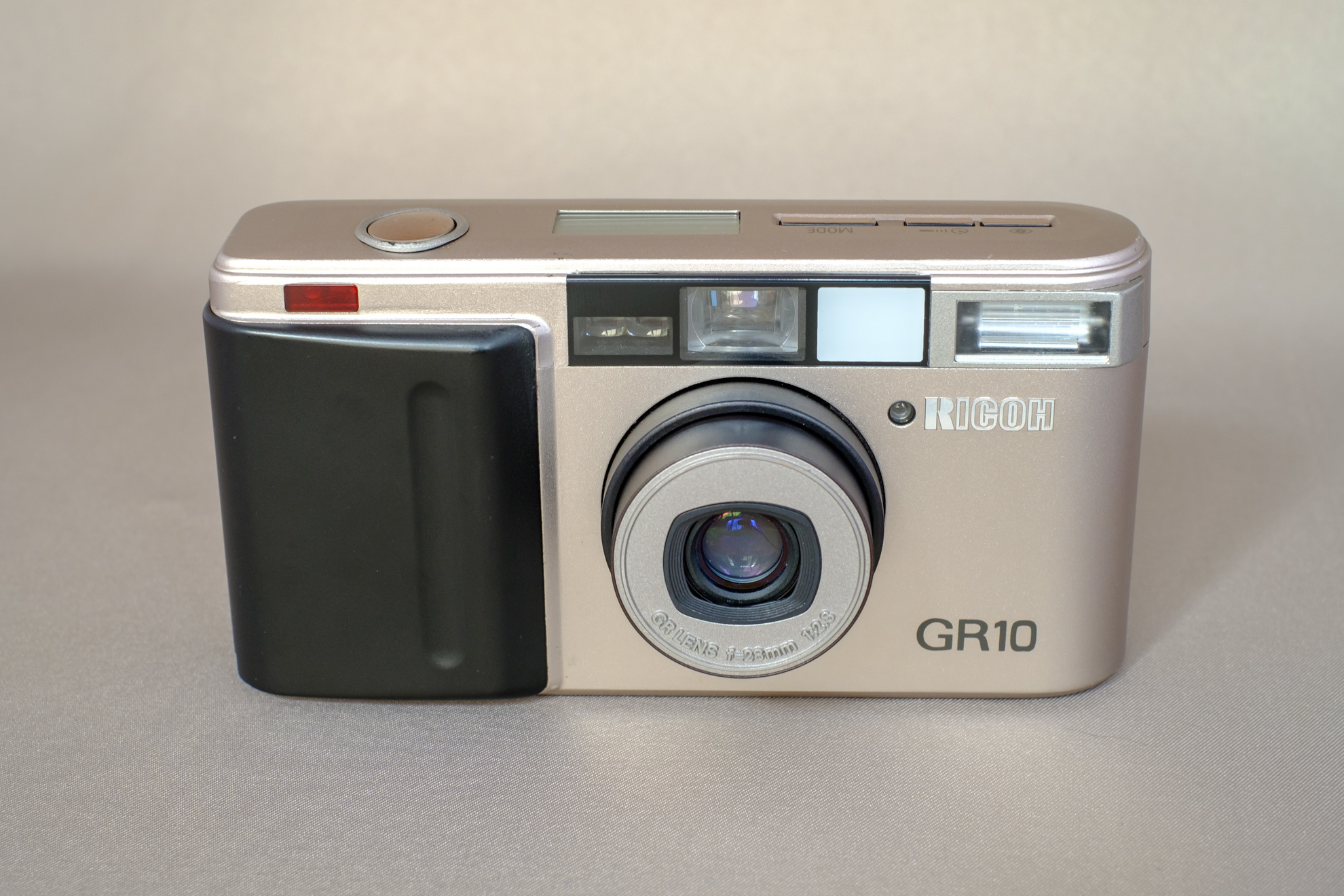 RICOH GR10 フィルムカメラ シルバー リコーGR10 RICOH GR10