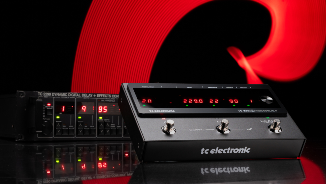 tc electronic（TCエレクトロニック）から 伝説のディレイユニット