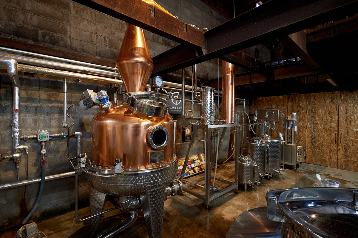 Ploom X」と「紅櫻蒸溜所」がコラボレーション！個性を引き出す