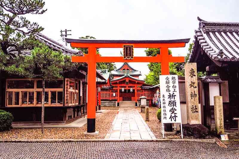 ドラEVER お役立ち情報, 映えスポット - 「お稲荷さん」の愛称で知